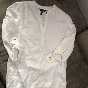 ELLEN TRACY linen blend top.